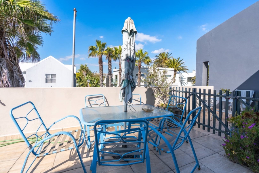 13 Bedroom Property for Sale in Sunset Beach Western Cape